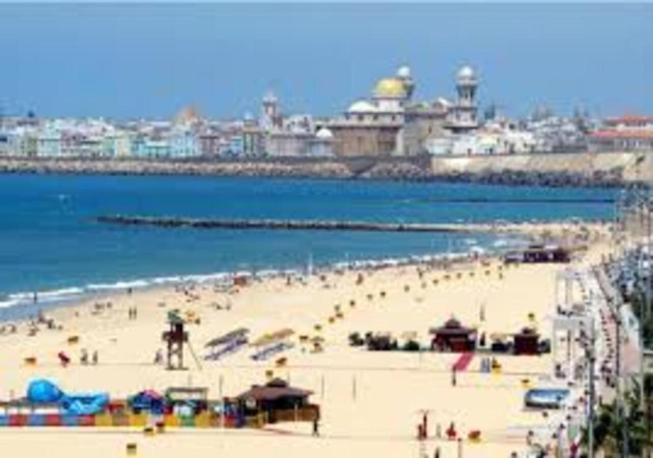 Paseo marítimo de Cádiz Cádis Exterior foto